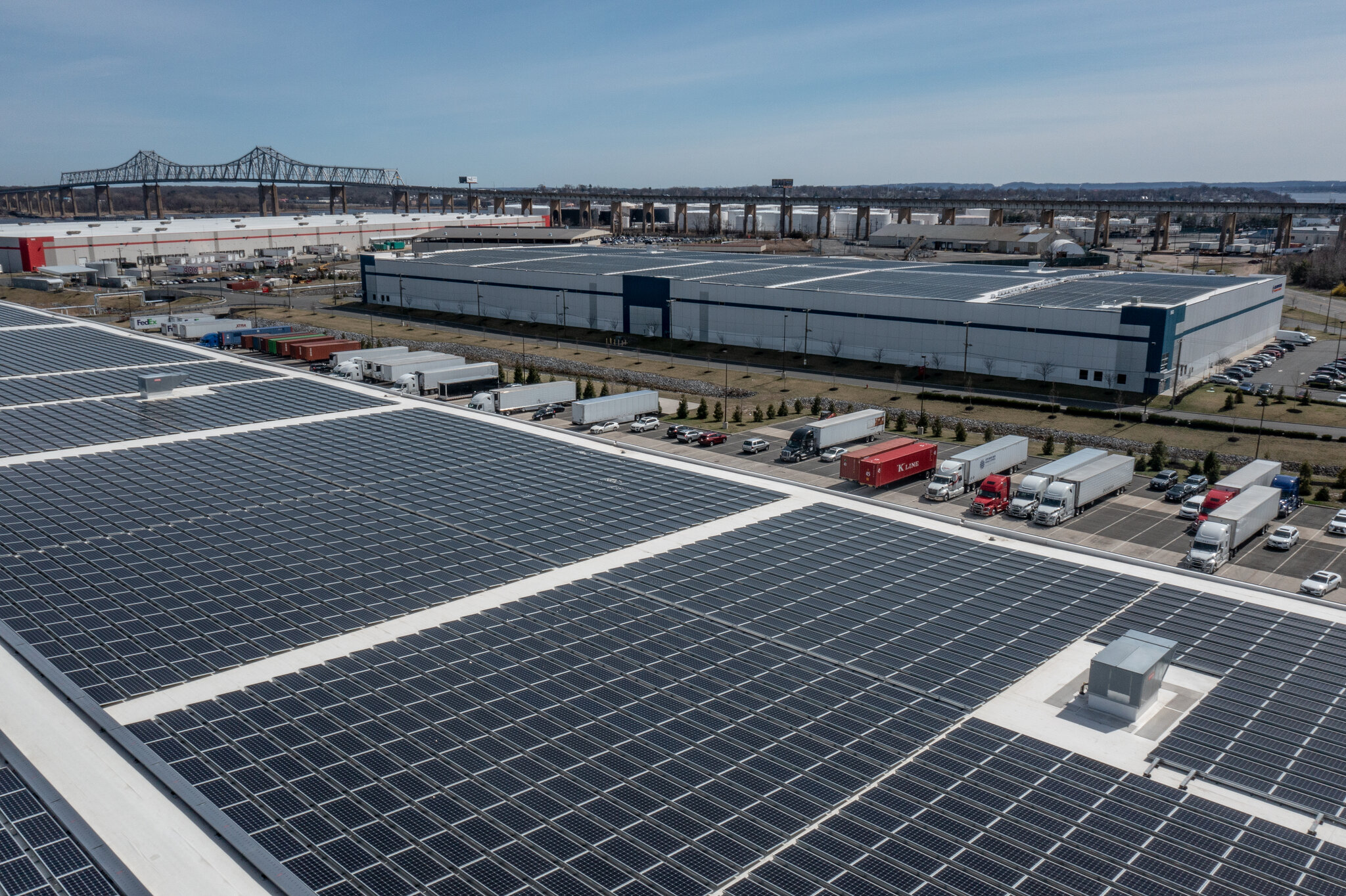 Giant Roofs on Big-Box Stores, Warehouses Still Have Unmet Solar Potential